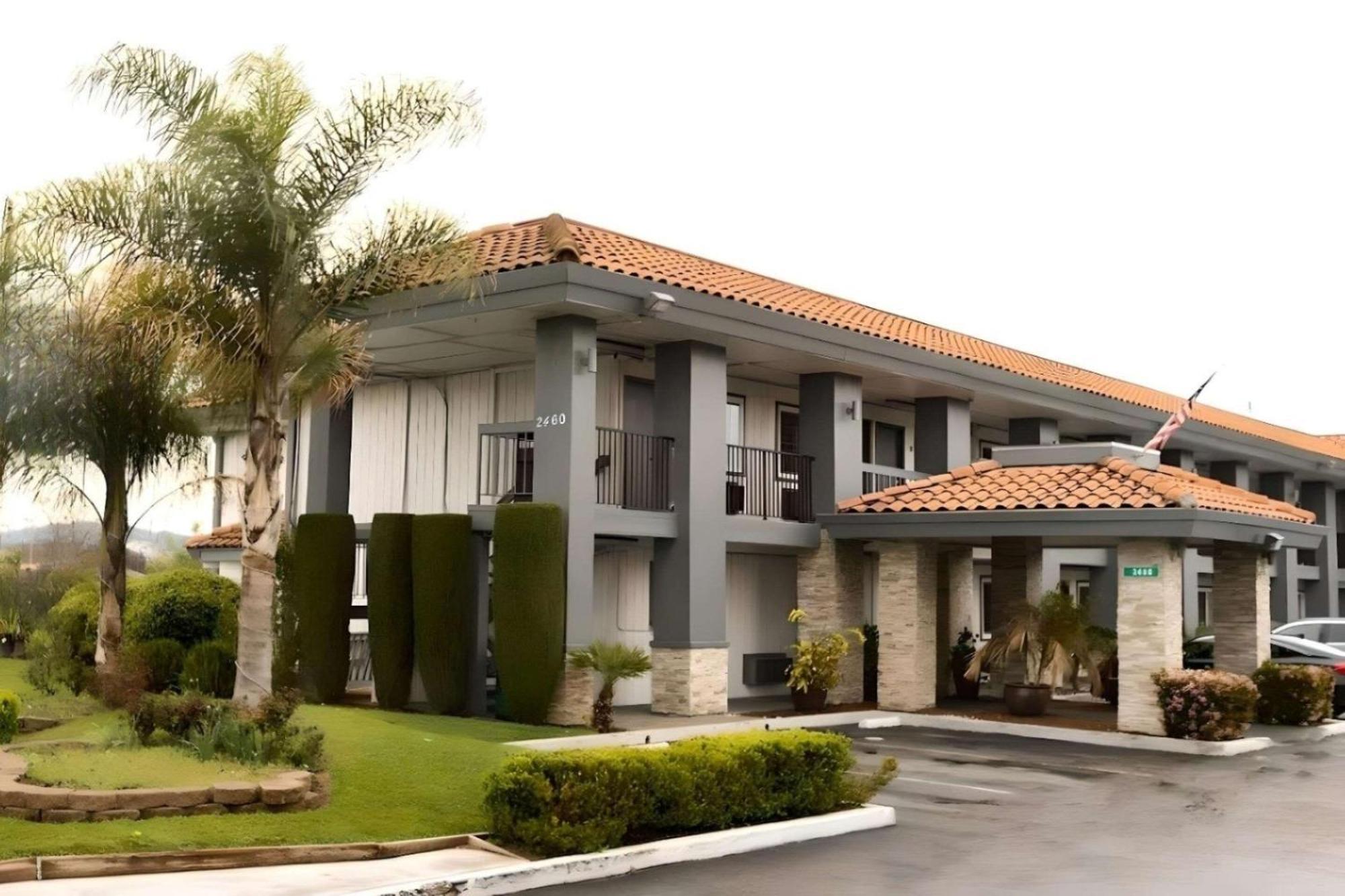 Fontaine Inn San José Extérieur photo